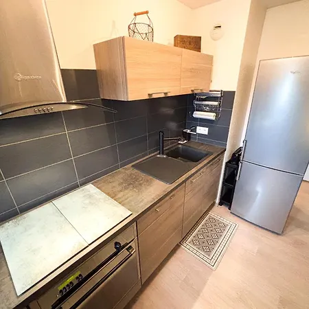Le Petit Roswag - Parking Gratuit - Proche Gare - Commerces A Proximite Appartement *